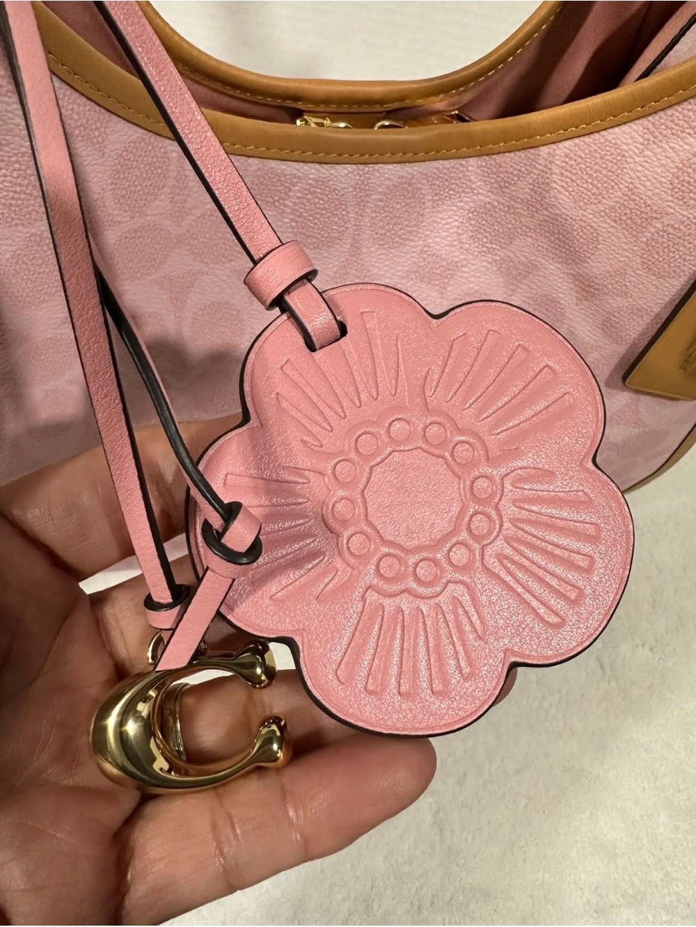 Coach powder pink Erin - Picture 8 of 8